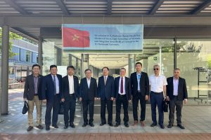 Trường Đại học Kỹ thuật Dortmund tiếp đón Đoàn tại Bang Nordrhein-Westfalen. (Ảnh: TLSQ)